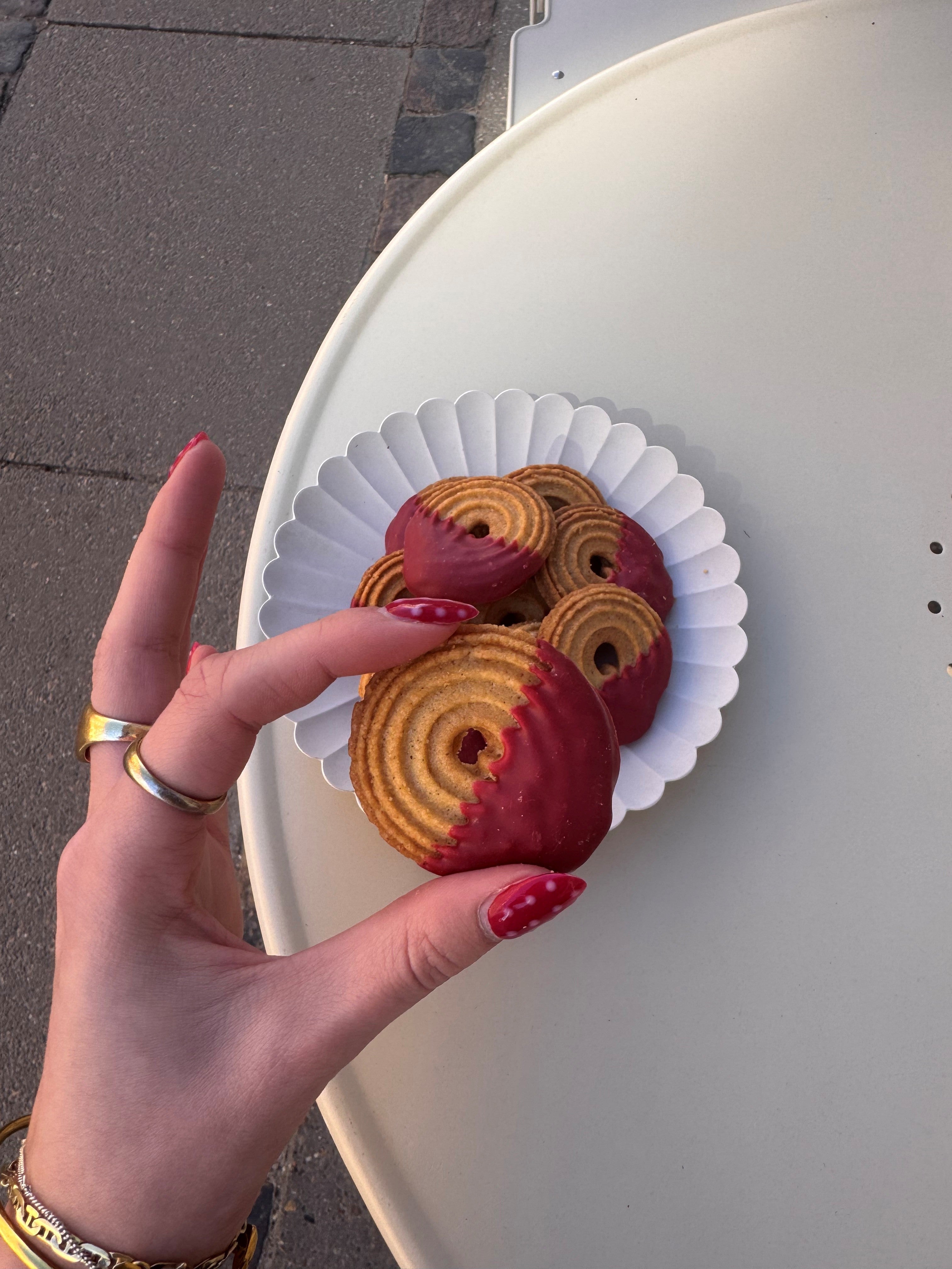 Hindbær Inspiration, Valrhona - Vaniljekranse i tin æske